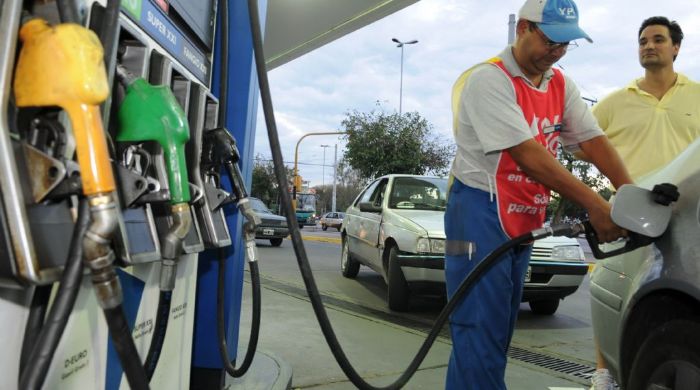 aumento de combustibles suben las naftas